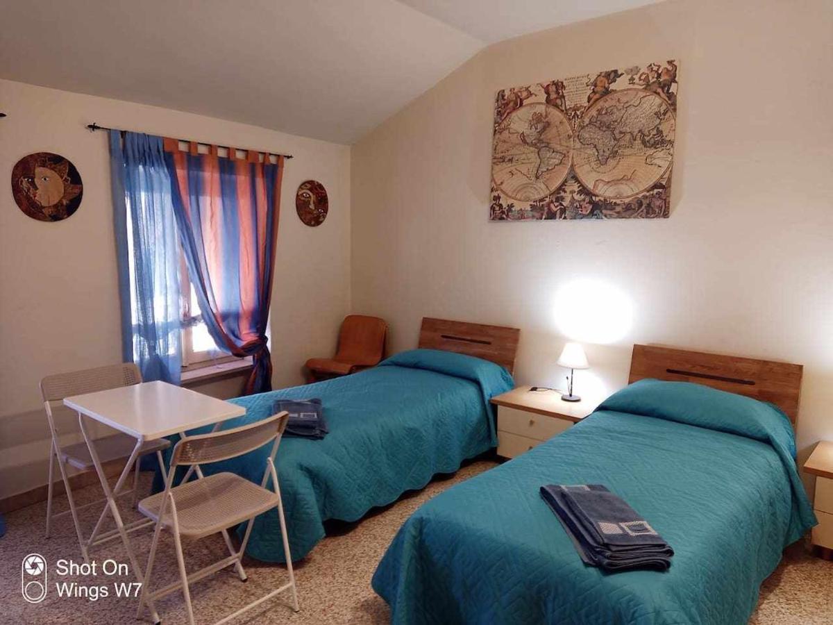 Bed and Breakfast Beb Infamiglia Cascinette Экстерьер фото